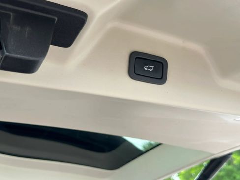 Used 2019 Land Rover Range Rover HSE AWD/4WD image 21