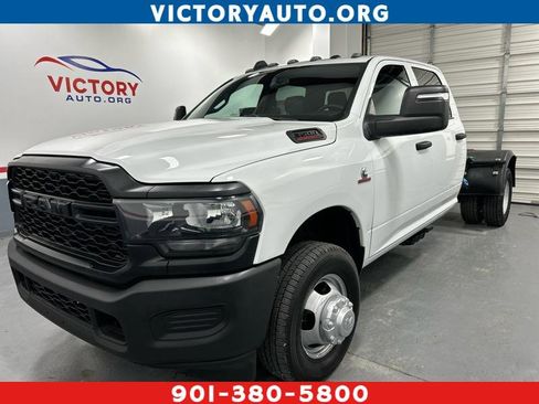 Used 2024 RAM 3500 Tradesman w/ Electrical Accessory Group image 1