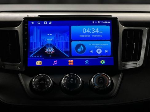 Used 2018 Toyota RAV4 LE w/ All Weather Liner Package AWD/4WD image 22