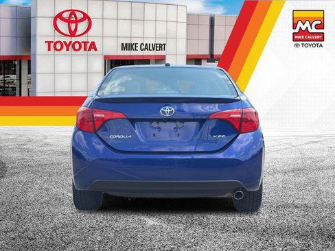 Certified 2017 Toyota Corolla XSE FWD image 4