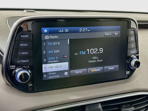 Used 2019 Hyundai Santa Fe AWD image 19