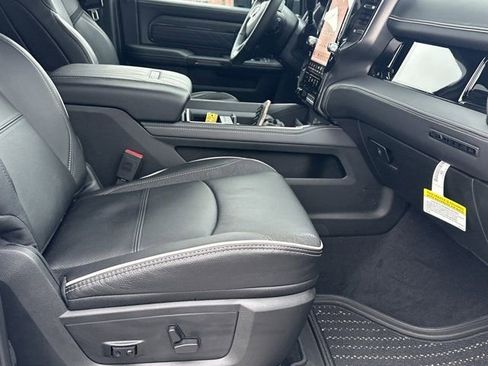 New 2026 RAM 2500 Limited image 16