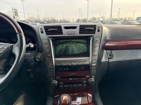 Used 2007 Lexus LS 460 image 17