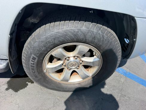 Used 2005 Toyota 4Runner Sport RWD image 31