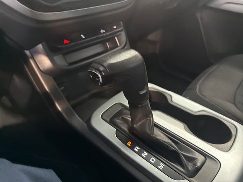 Used 2016 Chevrolet Colorado LT w/ LT Convenience Package image 28