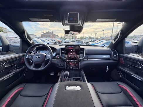New 2027 RAM 1500 4x4 Crew Cab image 11