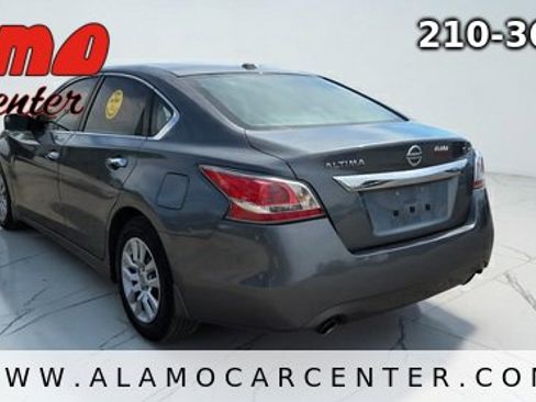Used 2015 Nissan Altima 2.5 S w/ Power Driver Seat Package image 3