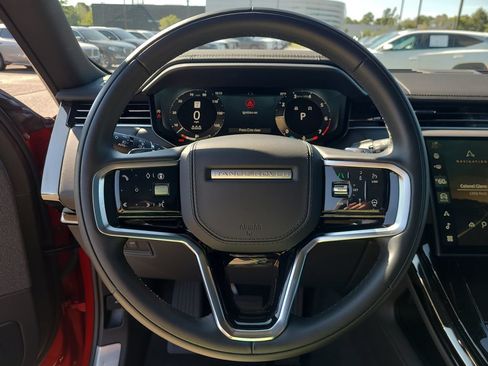 Used 2025 Land Rover Range Rover Sport AWD/4WD image 22