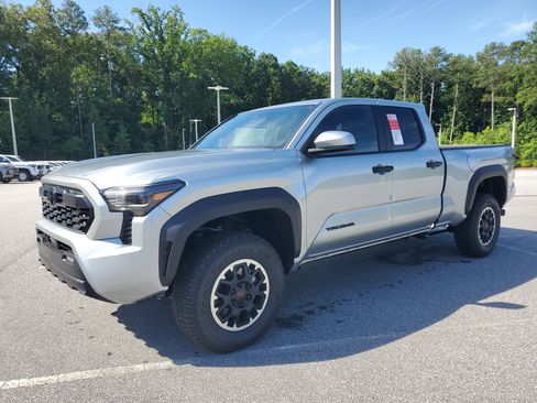 New 2026 Toyota Tacoma TRD Off-Road AWD/4WD image 3
