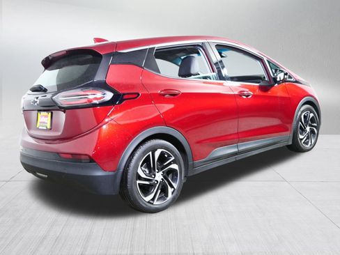 Used 2022 Chevrolet Bolt LT image 7