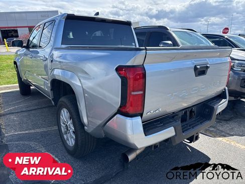 Used 2024 Toyota Tacoma SR5 image 18