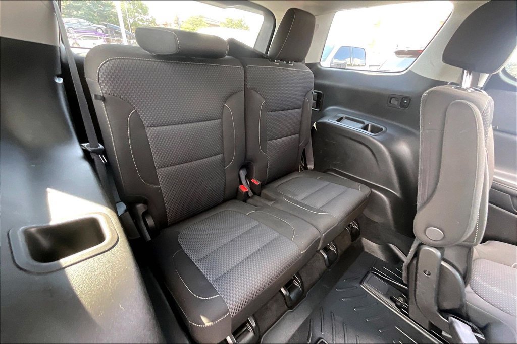 Used 2023 GMC Acadia SLE w/ Driver Convenience Package AWD/4WD image 27