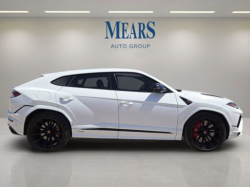 Used 2024 Lamborghini Urus S image 6