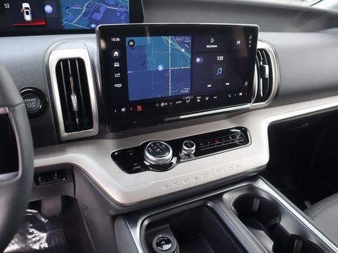 New 2026 Ford Expedition Max Active image 5