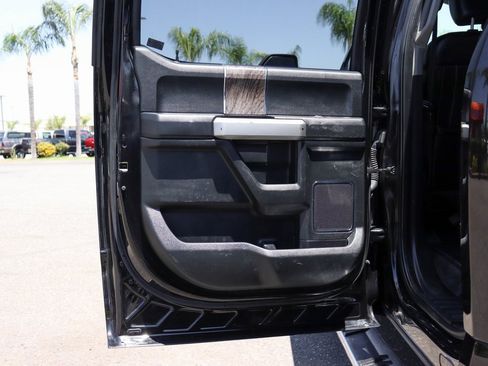 Used 2019 Ford F450 Lariat image 37