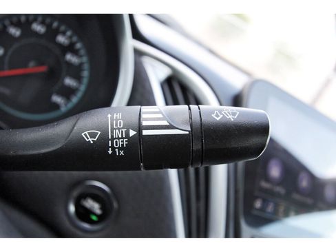 Used 2022 Chevrolet Malibu LT image 23