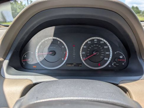 Used 2010 Honda Accord EX-L image 38
