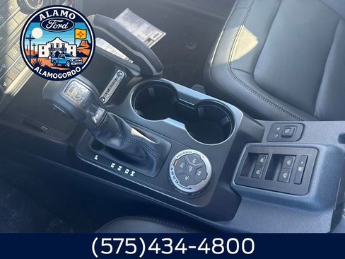New 2025 Ford Bronco Badlands image 10
