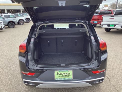 Used 2022 Buick Encore GX Essence w/ Experience Buick Package image 4