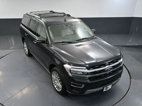 Used 2024 Ford Expedition Limited image 65