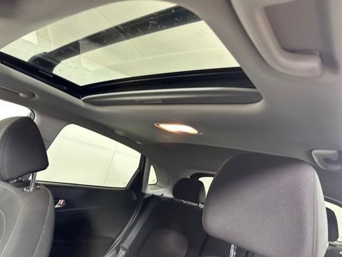 Certified 2023 Hyundai Kona SEL w/ Convenience Package image 12