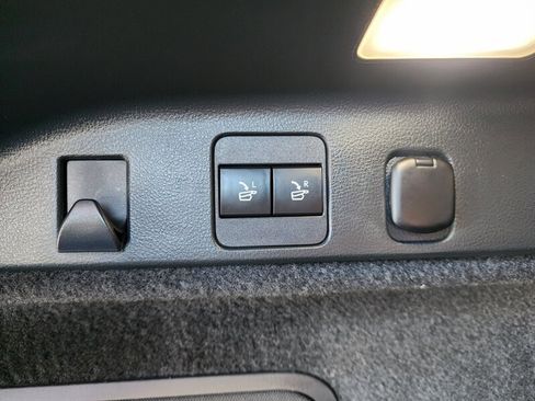 Used 2023 Lexus RX 350 Premium image 16