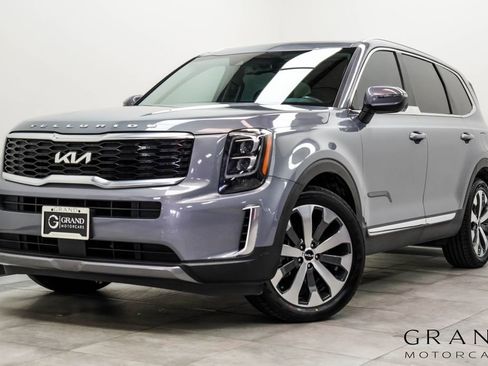 Used 2022 Kia Telluride EX w/ EX Premium Package FWD image 1