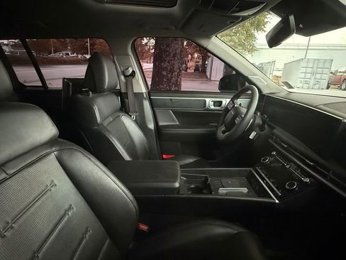 Used 2024 Hyundai Santa Fe Limited image 9