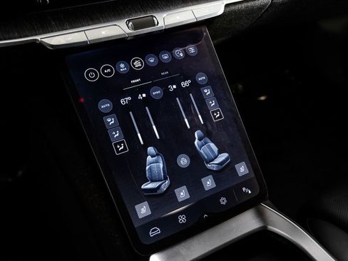 Used 2023 Lucid Air Touring image 33