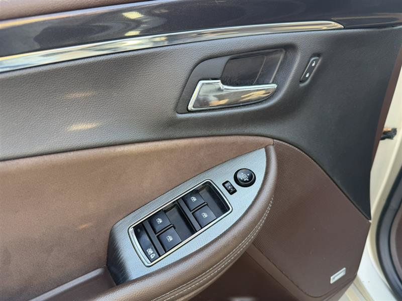 Used 2014 Chevrolet Impala LT FWD image 12