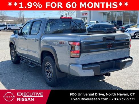 New 2025 Nissan Frontier PRO-4X w/ Pro Convenience Package image 4