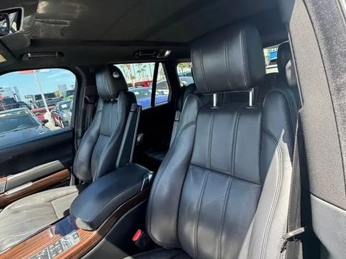Used 2016 Land Rover Range Rover HSE AWD/4WD image 3