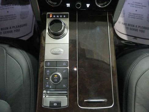 Used 2018 Land Rover Range Rover Supercharged AWD/4WD image 37