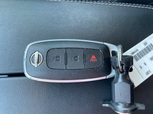 Certified 2024 Nissan Rogue S AWD/4WD image 29