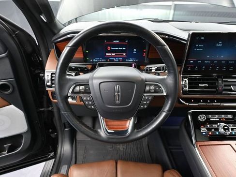 Used 2024 Lincoln Navigator Reserve w/ Equipment Group 201A image 27