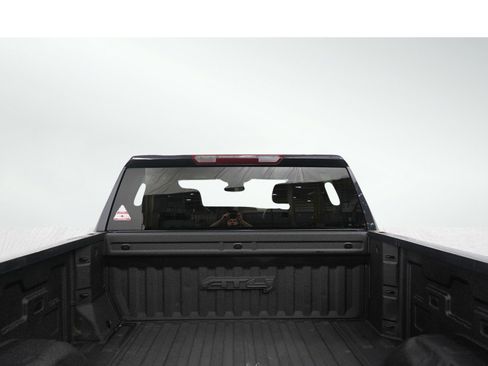 Used 2022 GMC Sierra 1500 AT4 AWD/4WD image 17