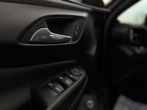 Certified 2024 Buick Envista Avenir image 14