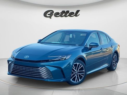 New 2026 Toyota Camry XLE FWD image 1