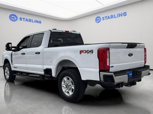 Used 2025 Ford F250 XLT w/ FX4 Off-Road Package image 5