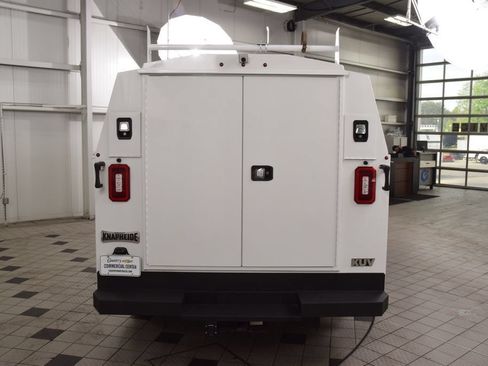 Used 2025 Ford E-350 and Econoline 350 Super Duty w/ Power Equipment Group RWD image 4