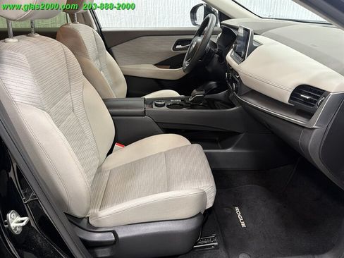 Used 2023 Nissan Rogue SV AWD/4WD image 21