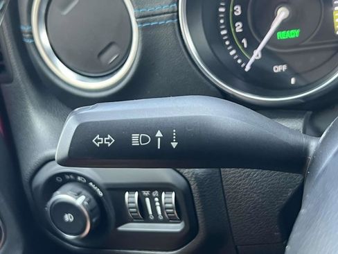 Certified 2022 Jeep Wrangler Unlimited Rubicon 4xe image 19