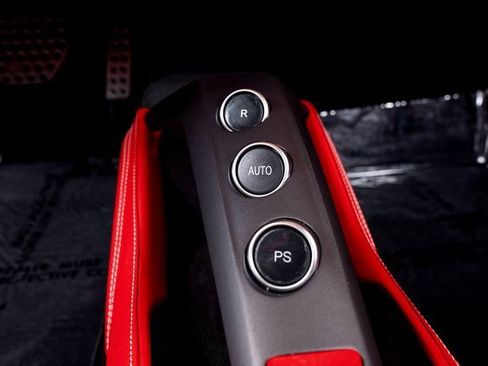 Used 2019 Ferrari 488 Spider image 43