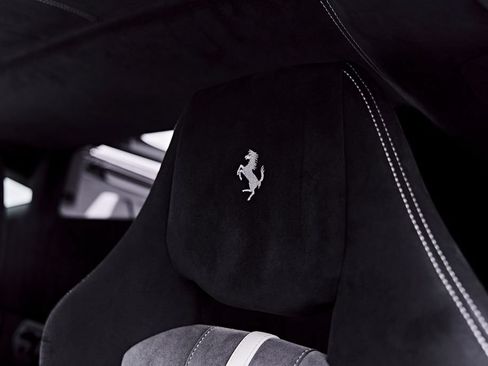 Used 2020 Ferrari 488 Pista Coupe RWD image 70