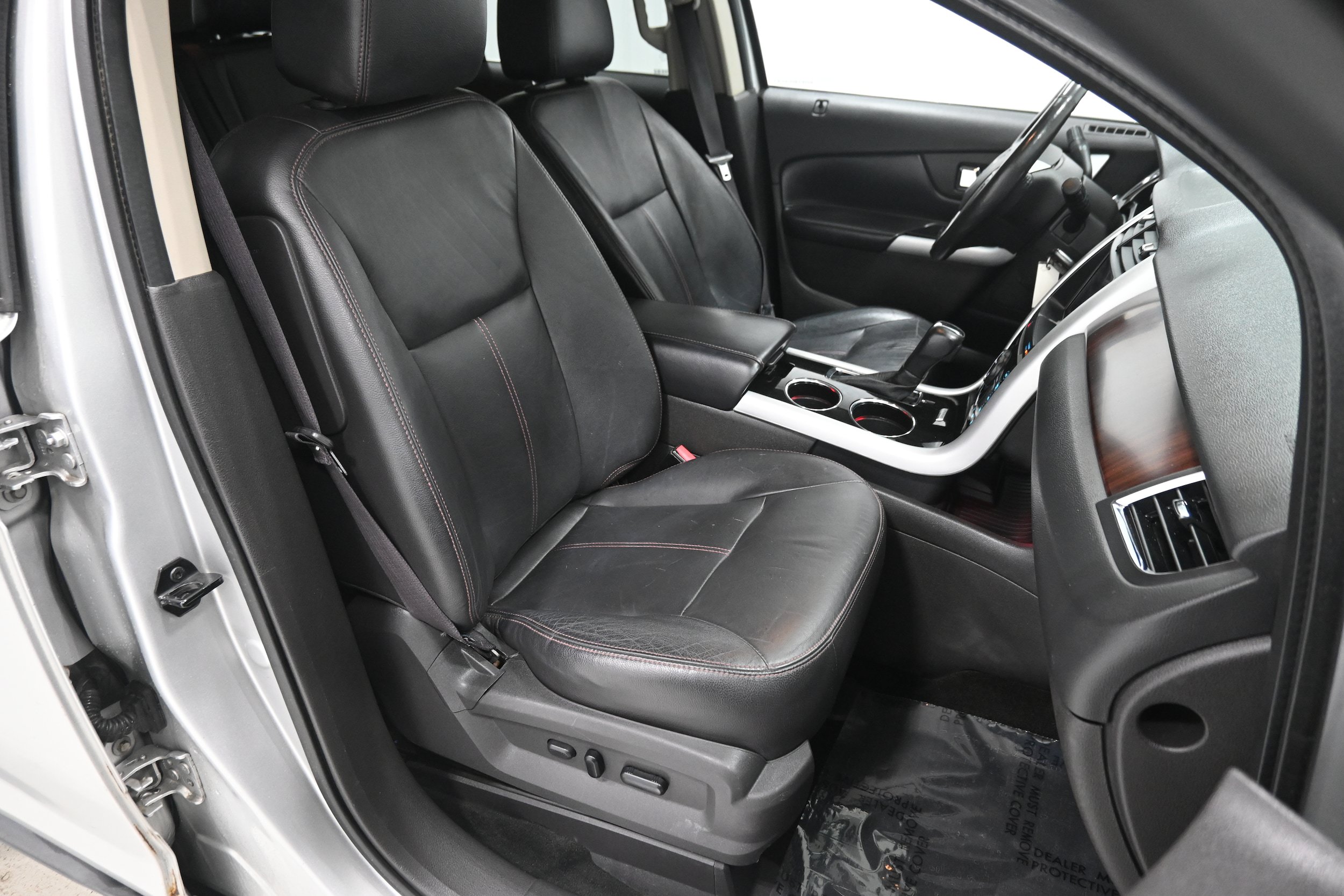 Used 2013 Ford Edge Limited FWD image 23