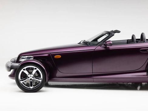 Used 1999 Plymouth Prowler RWD image 40