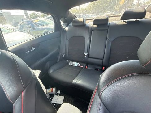 Used 2022 Kia Forte GT FWD image 22