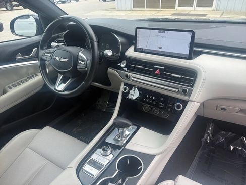 Used 2025 Genesis G70 2.5T RWD image 24