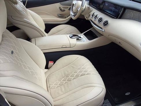 Used 2017 Mercedes-Benz S 550 Cabriolet image 21