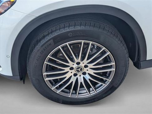 Certified 2026 Mercedes-Benz GLC 300 image 23